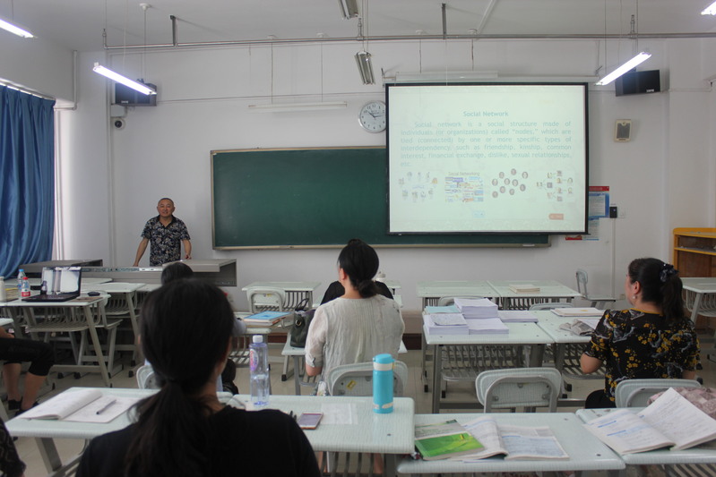 公司开展第二轮磨课教研活动