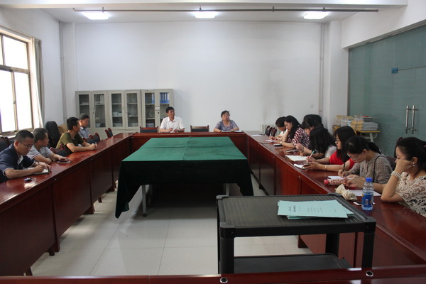 齐抓共管 形成合力--公司举行班主任工作会议