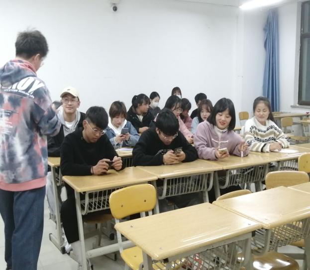 公司组织开展“学党史，悟初心”主题团日活动