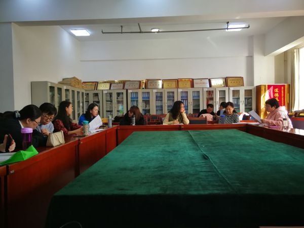 懂球体育教工第二党支部开展主题党日活动