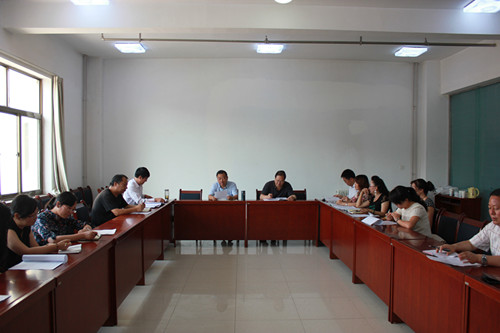 第一督导组深入懂球体育检查指导群众路线教育实践工作