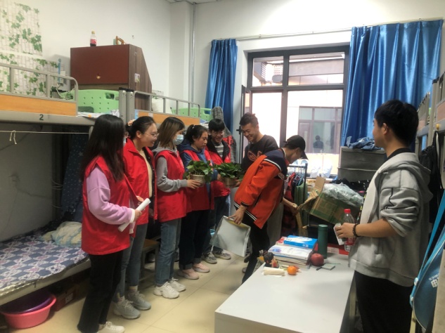 公司开展“弘扬践行志愿精神 青春献礼建党百年”学雷锋活动之志愿服务...