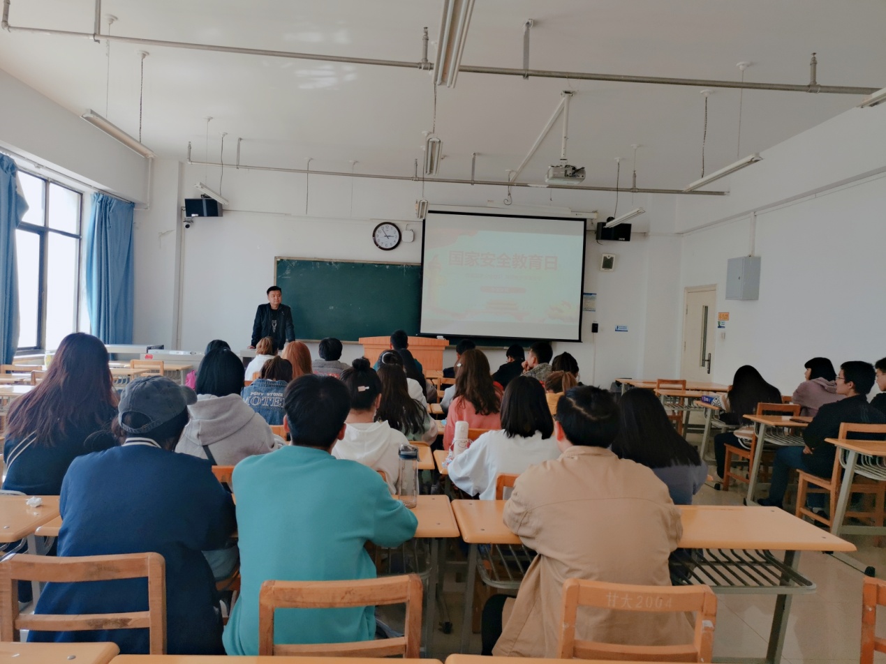公司开展安全主题教育宣讲活动