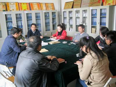 公司党总支召开支部书记大会