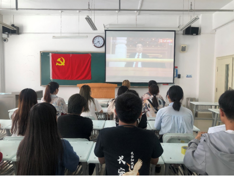 “牢记青春使命 书写青春华章”懂球体育分团委组织开展七一主题团日活动